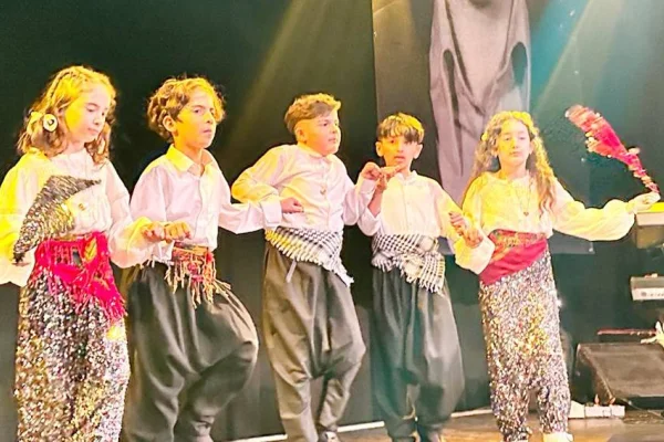 Exeter’de Newroz kutlaması