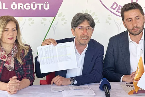 Üç paralı 'gazeteci’ de