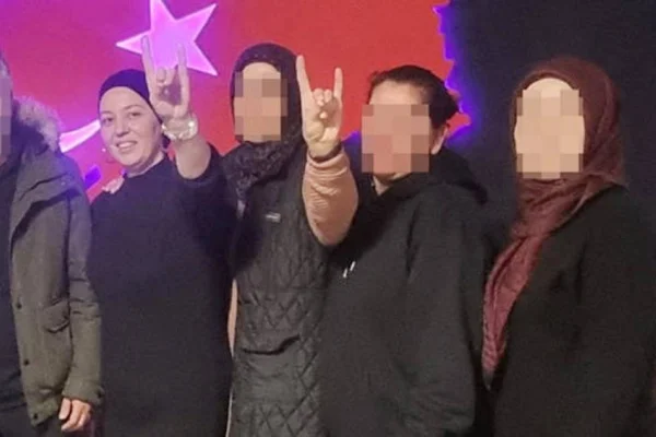 SPD’de ırkçı ittifak mı?