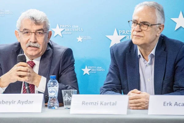 Irak işgale tutum almalı