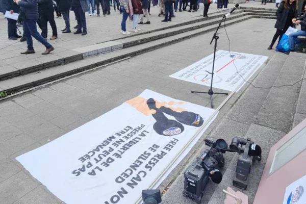 Kürtlere basın özgürlüğü yok mu?