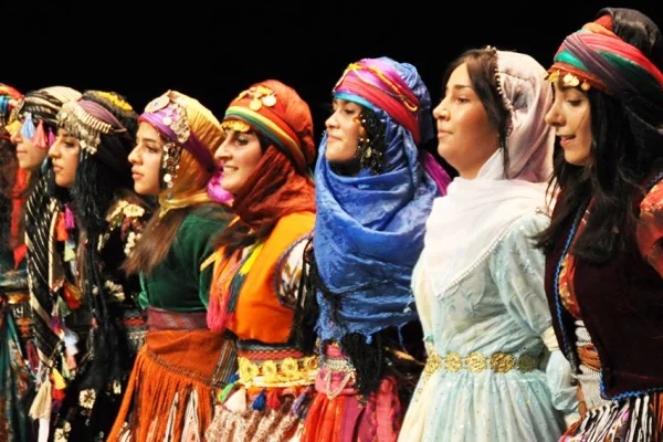 Bir folklor şöleni: Mîhrîcan