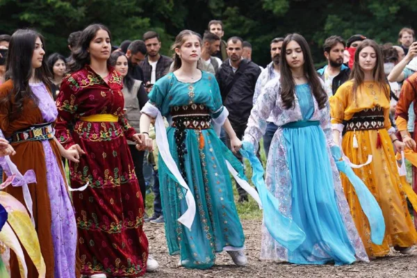 Gençlik Freiburg'da buluşuyor