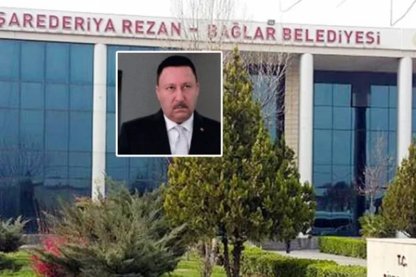 Fotoğrafa selam durup çalmış