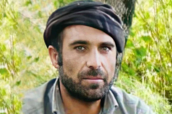 Taviz vermeyen bir yiğitti