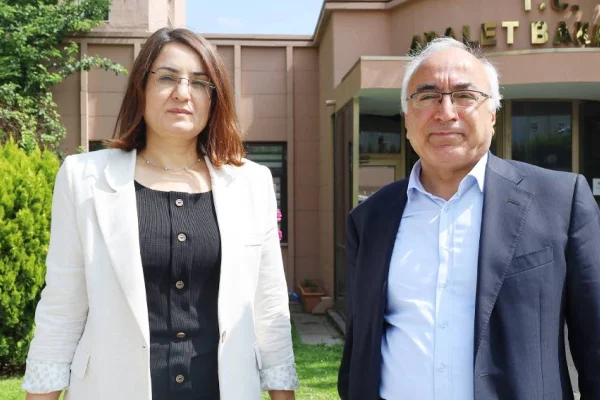 Öcalan için tekrar başvuru
