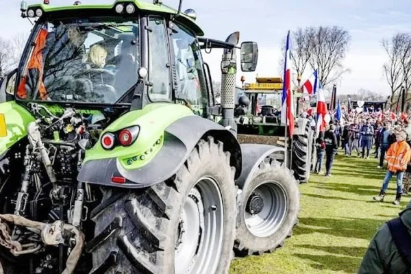 Brüksel'de protesto dalgası
