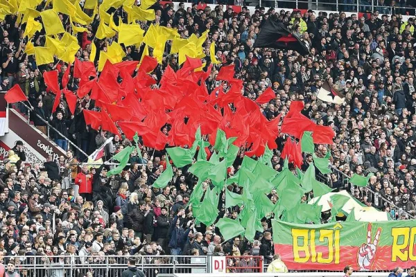 St. Pauli'yi sev, ırkçılıktan nefret et