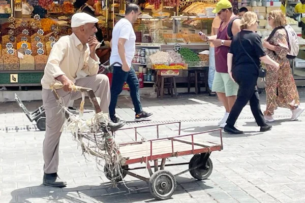 Bayramın tadı yok: Bin TL’ye baklava