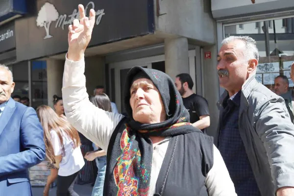 Direnen benim, direnen sensin