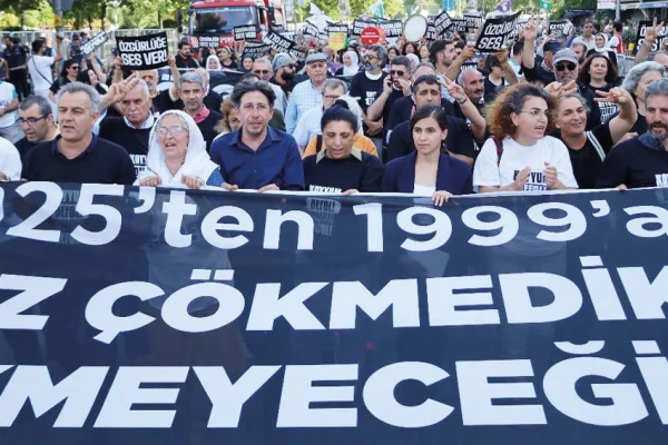Colemêrg'e yürüyüş başladı