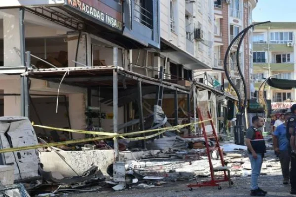 İzmir'deki patlamada 5 kişi yaşamını yitirdi