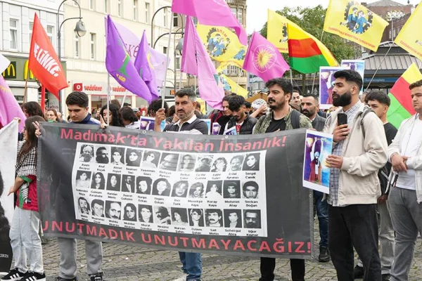 33 can Berlin’de anıldı