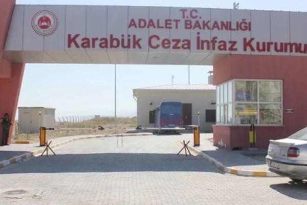 Karabük'te tüm eşyalara el konuldu