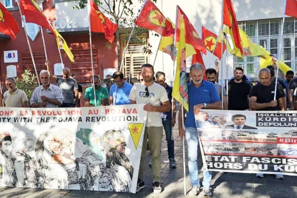Kürtler işgale karşı meydanlarda