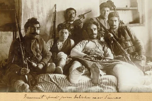 Ça Mezin’de ölü bedenler