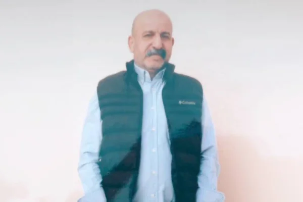 Gardiyanlardan işkence