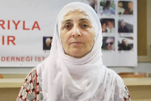 Bize bir can, bir mezar borçları var