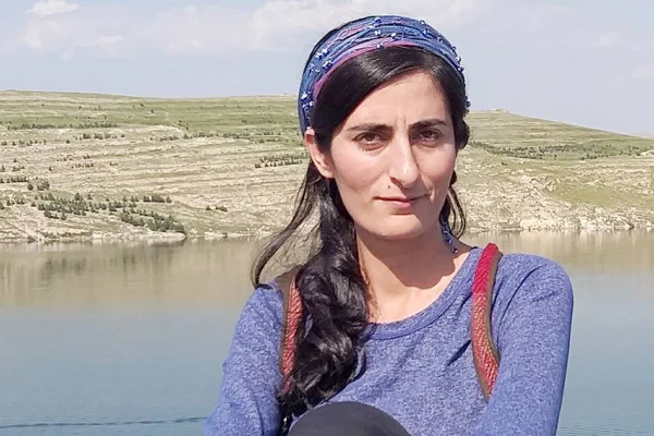 Gülistan; her yerin ve herkesin şiiri olmak