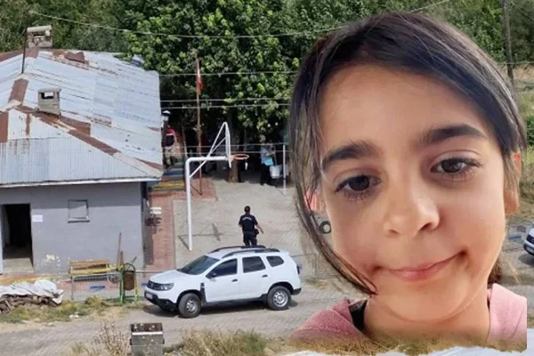 Fiilleri gibi dilleri de kirli!
