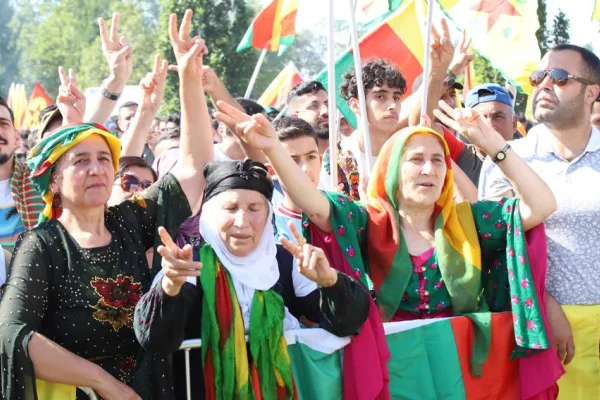 Meyman, Festivale yazarlarıyla geliyor