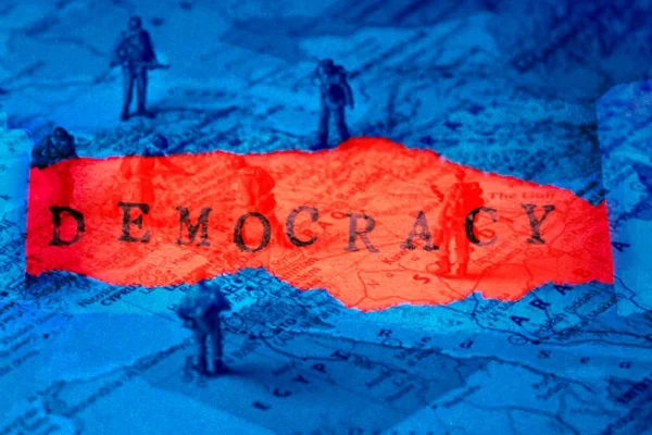 Neden dünya demokrasi hareketi?
