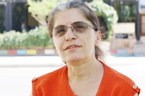 En zor işten başladı, dayanışmayı ördü