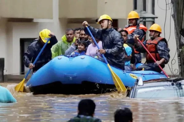 Nepal'de sel: 200 ölü