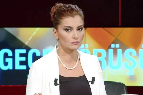 Bu kez de Hande'nin köşesinden