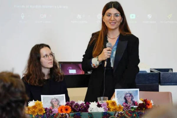 Enternasyonalist kadınlar Nagihan Akarsel’i andı
