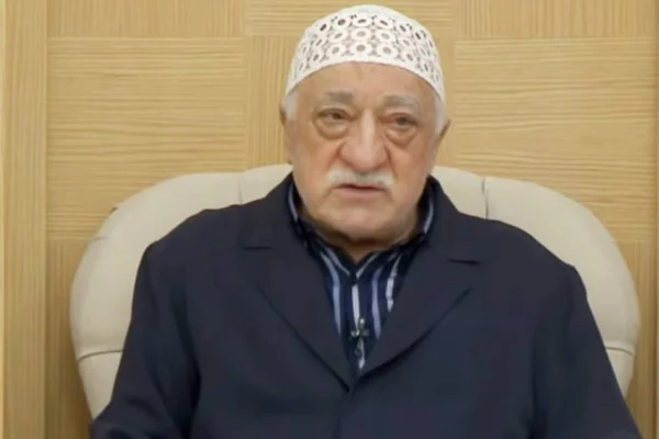 'Hocaefendi'nin açmazı