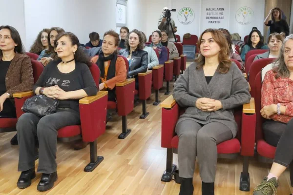 Örgütlü kadın güçlüdür