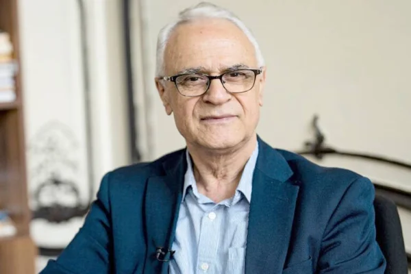 Devlet, Önder Apo'dan ısrarla istiyor