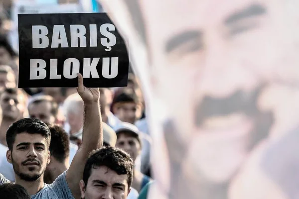 Ya onurlu bir barış ya da direniş