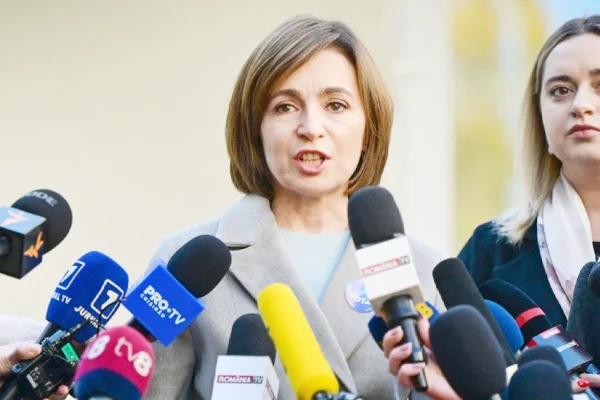 Moldova’da AB yanlısı kazandı