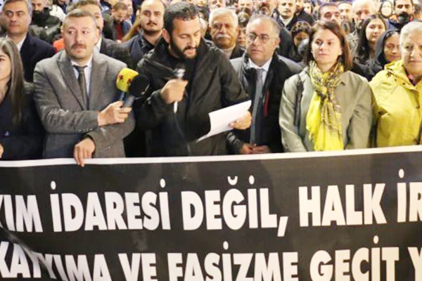 İlk hedefleri Kürtçe oldu