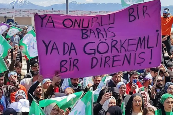 Kürtler hala barış arzusunu koruyorken