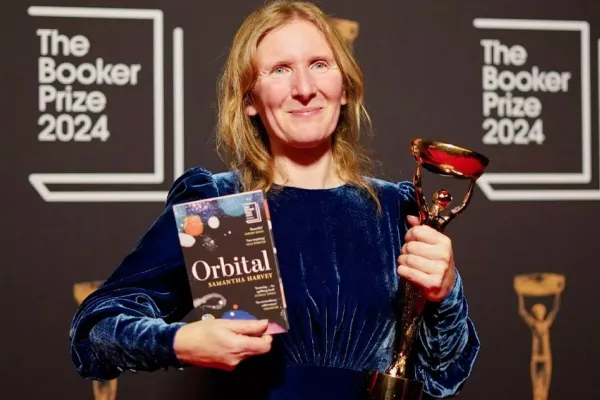 Booker Ödülü Samantha’nın