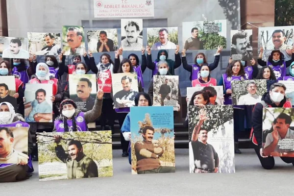 Oturma eylemi kadınlarda