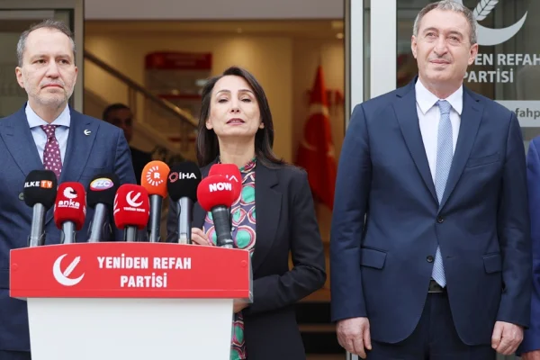DEM Parti görüşmelerini sürdürüyor