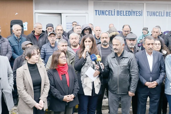 Kayyuma karşı nöbetteler