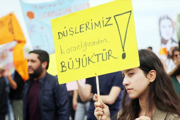 Kadının hakikat arayışına giden yol-1