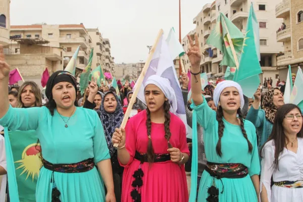 Rojava için ayağa kalk!