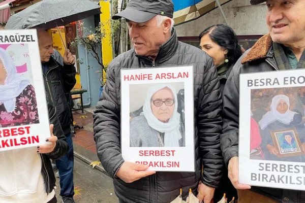 Boyun eğmeyen anneler