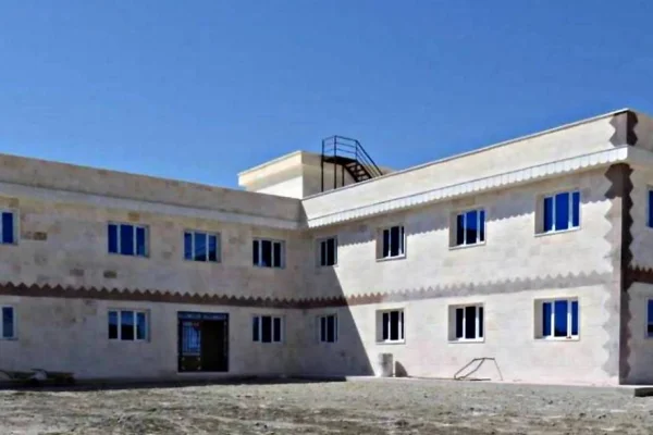 Kobanê’de okul ardından Şehba’da hastane projesi