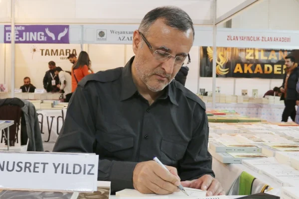 Zindanda yazmak bir mücadeledir