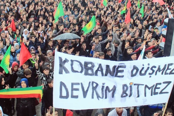 Rojava dilê me berxwedan karê me ye