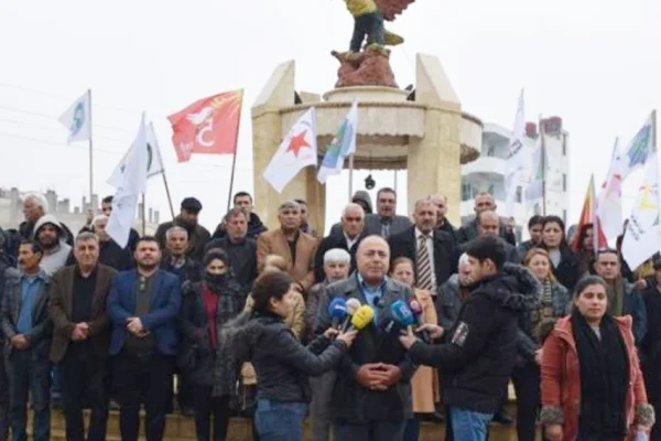 Partiler, Kobanê'den seslendi