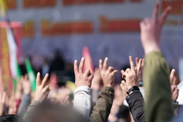 Kürt-Türk ilişkilerinde tarihi kavşak: Çözüm mü, kaos mu?