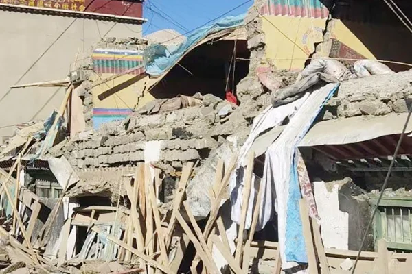 Himalayalar'da deprem